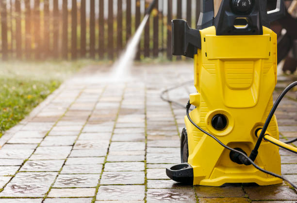 Best Sidewalk and Walkway Cleaning  in Olivehurst, CA